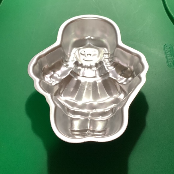WILTON- VINTAGE 1975 Doll Cake Mold - Picture 5 of 5